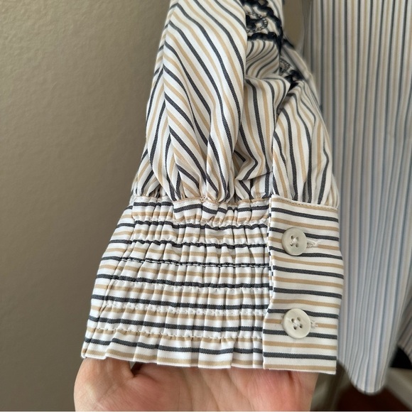 NWT Chico’s Poplin Tunic Embroidered Woven Pattern Button Up Shirt White Navy - Picture 5 of 14